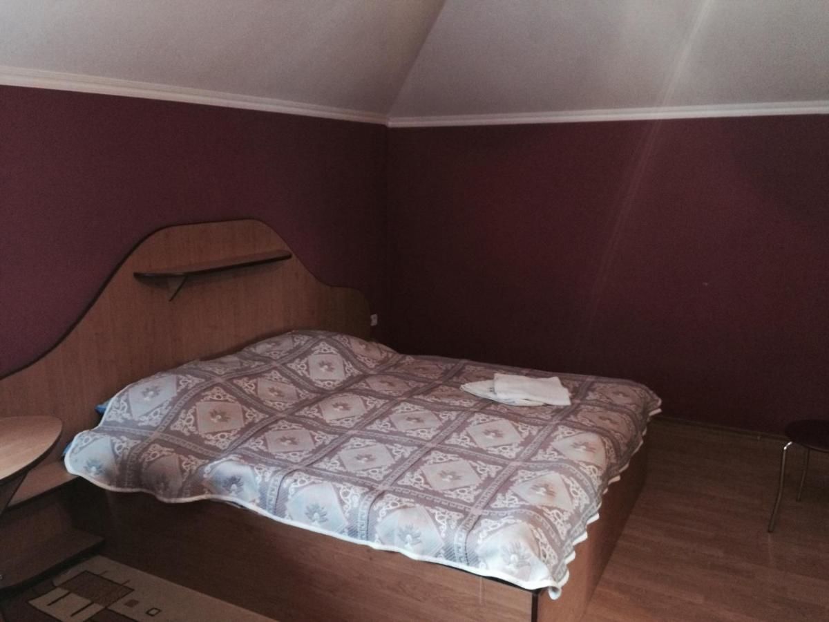 Отель Hotel Zoloti Vorota Лалово-11